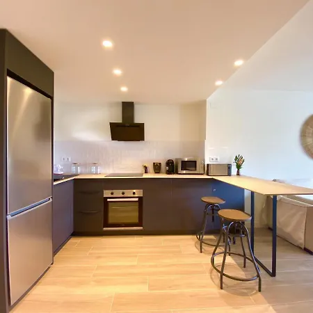 Apartment Apartamento Con Chiringuito Y Playa By Gloove *